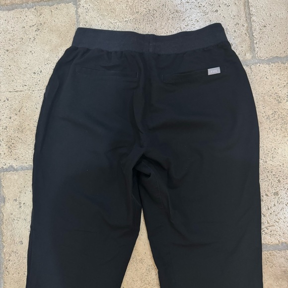 LIMITED EDITION FIGS Venice Jogger Scrub Pants in Black Size Small - Picture 5 of 5